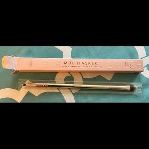 Brand New Maskcara (SEINT) Multitasker Brush